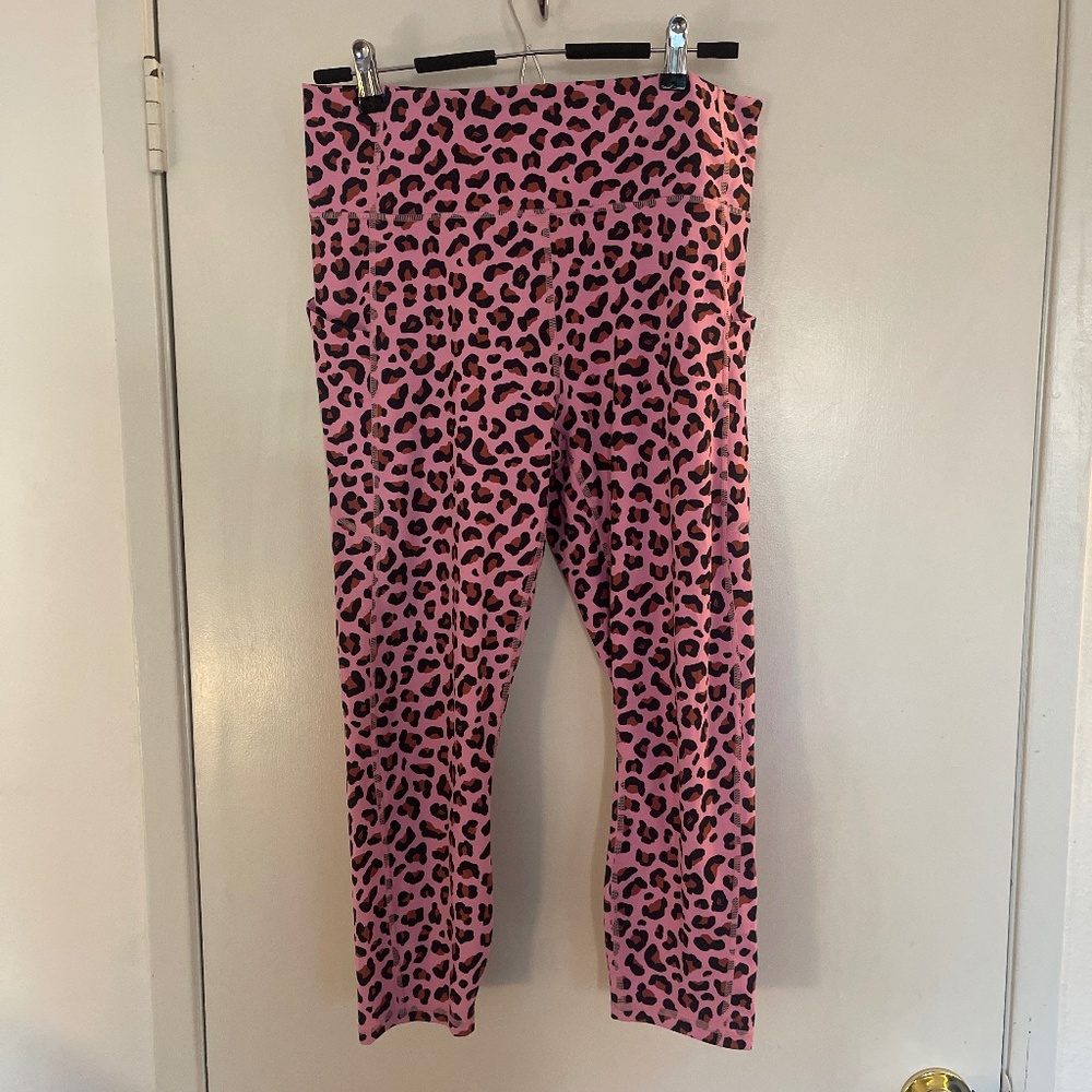Fabletics xl pink leopard pureluxe leggings